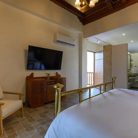 Hotel Voila Pedregal By Huespedia