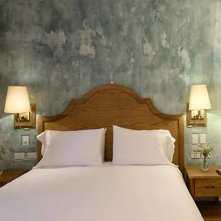 Hotel Voilá Pedregal By Huespedia *